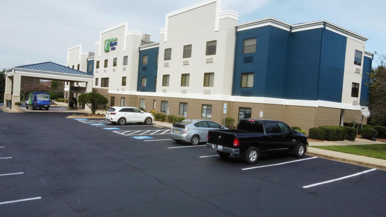 Holiday Inn Express & Suites I-85 Greenville Airport, An Ihg Hotel Exterior foto